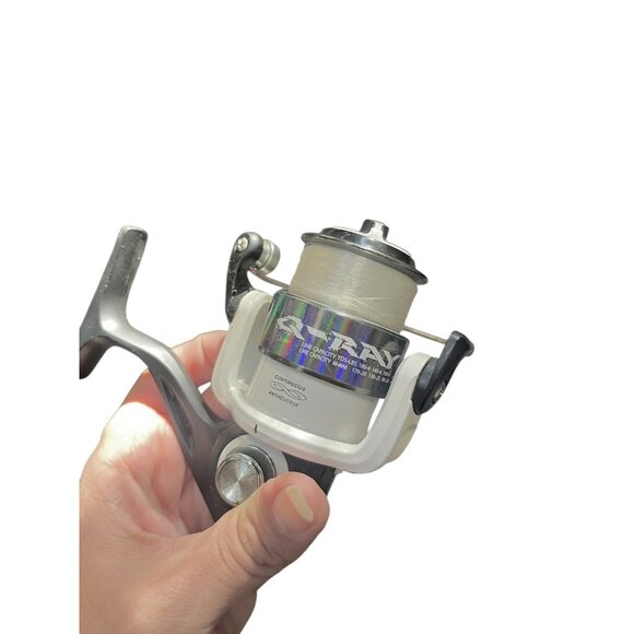 Quantum Fishing Q-Ray QRS-20 Spinning Reel Fishing Good Used Condition - Picture 5 of 10